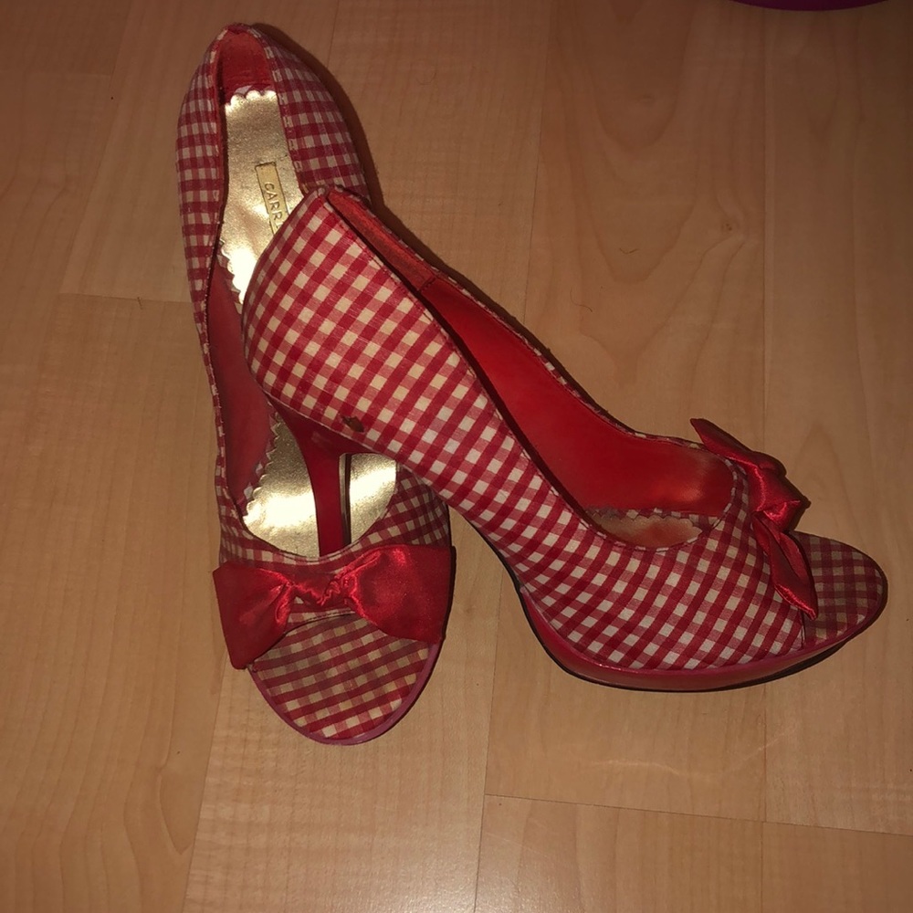 Red checker heels